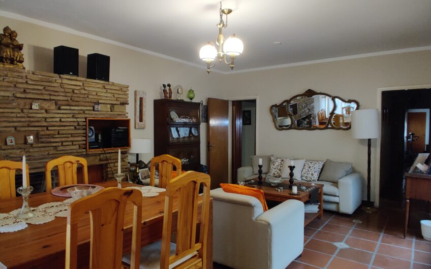 CASA 3 DORM C/COCHERA | B° MAIPÚ 2° SECCIÓN